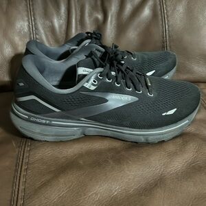 Brooks ghost 15